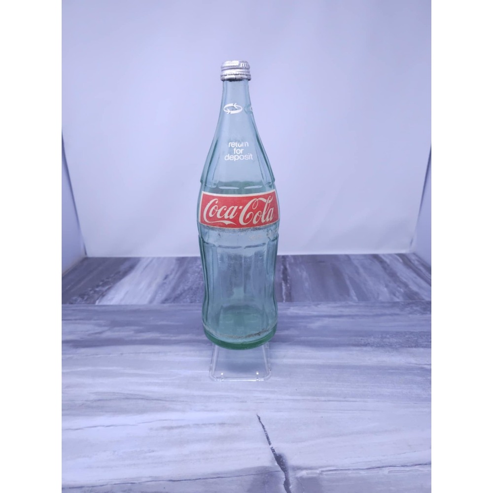 Vintage Coke 1970's Coca-Cola Bottle Green Glass 32 OZ Original‎ Screw on Cap 9B